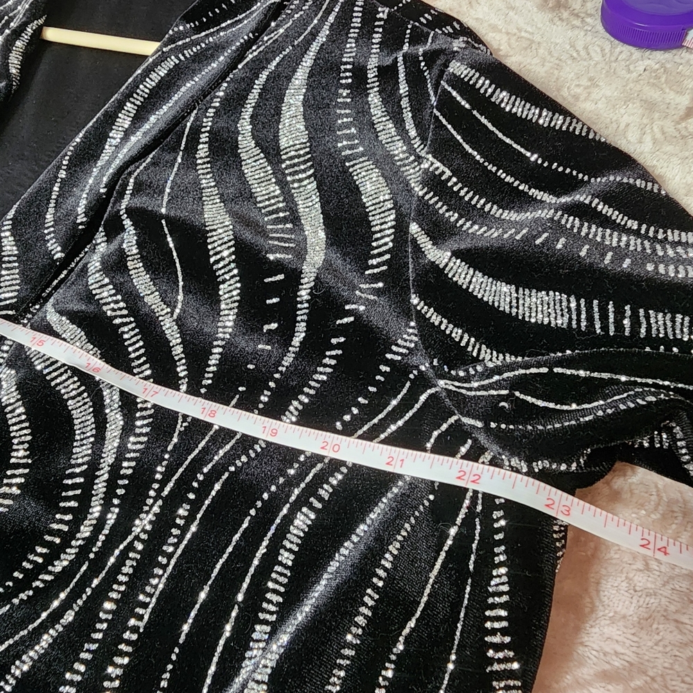 Notations Open Front Roll Collar Black Silver Car… - image 6